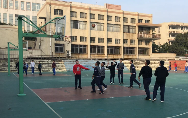 制定篮球交流计划以促进个人技能发展的方法_1